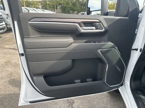 New 2026 Chevrolet Silverado 2500 LTZ image 11