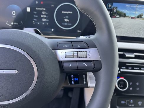 New 2026 Hyundai Tucson Limited FWD image 32