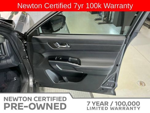 Used 2023 Nissan Pathfinder SL w/ SL Premium Package AWD/4WD image 50