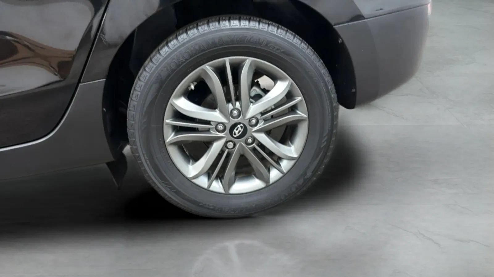 Used 2015 Hyundai Tucson GLS FWD image 26