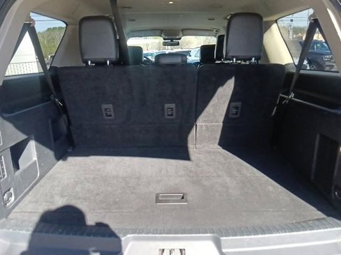 Used 2023 Ford Expedition Max XLT image 31