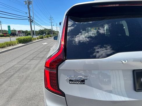 Certified 2025 Volvo XC90 B6 Plus AWD/4WD image 10