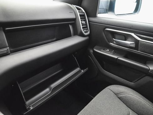 Used 2022 RAM 1500 Big Horn image 16