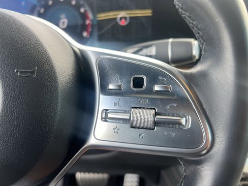 Used 2023 Mercedes-Benz G 550 image 22