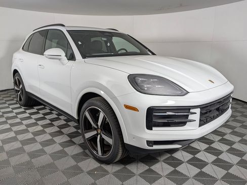 New 2026 Porsche Cayenne AWD/4WD image 9