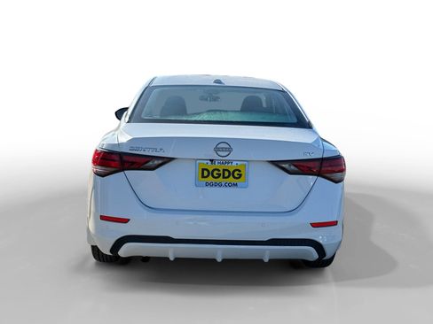 Used 2024 Nissan Sentra SV image 4