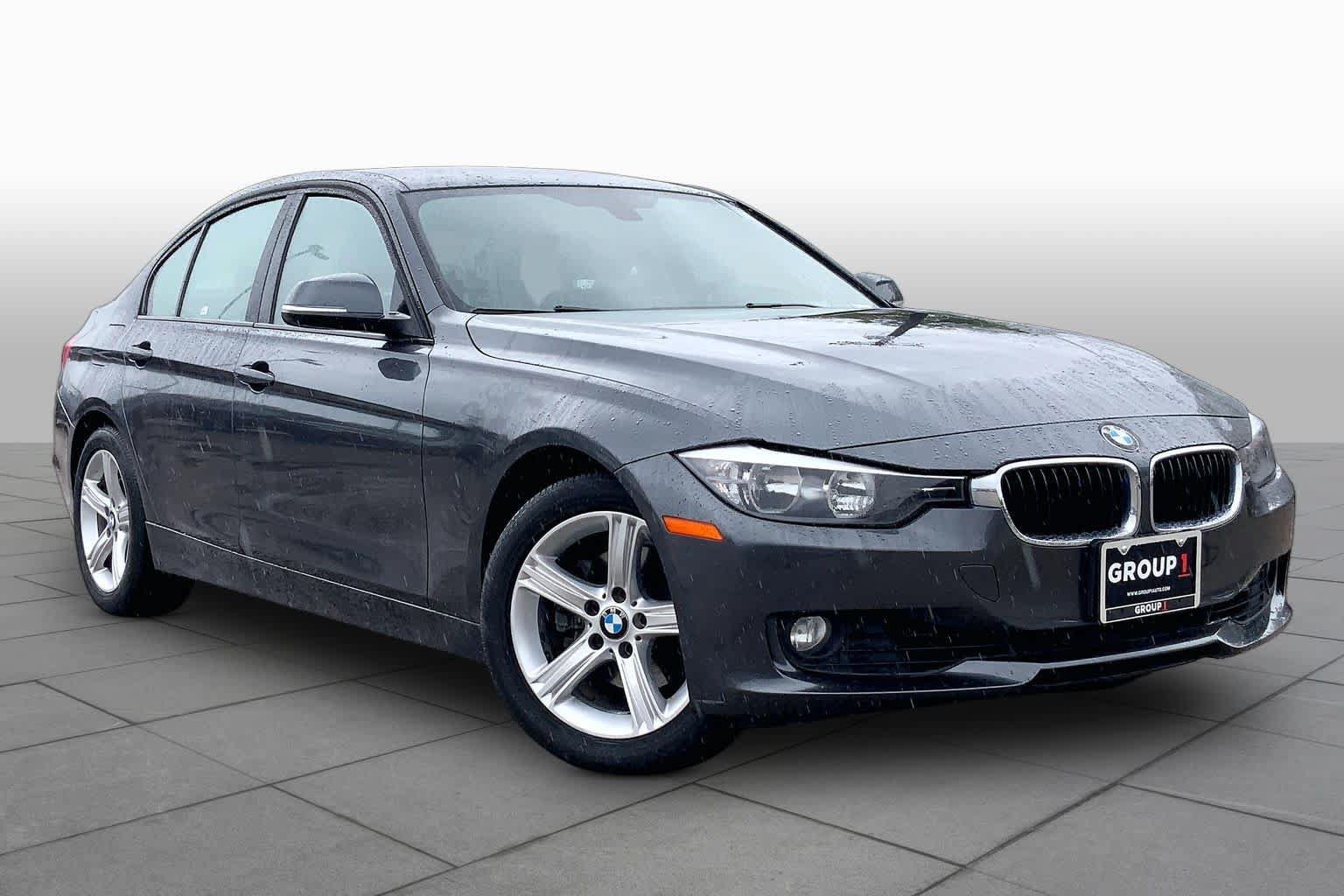 Used 2012 BMW 328i Sedan RWD image 3