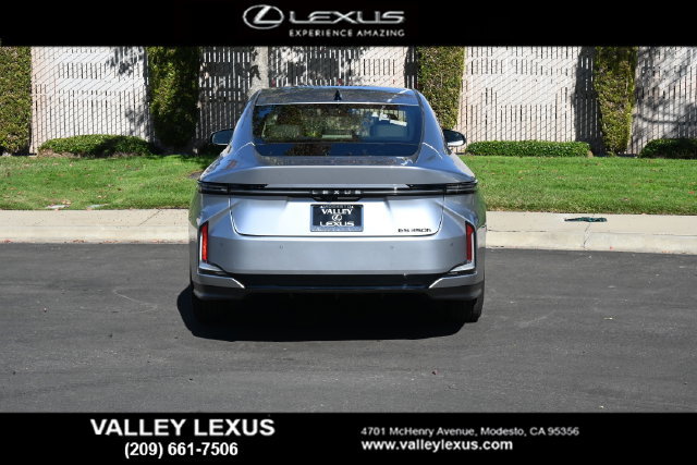 New 2026 Lexus ES 350h w/ Convenience Package FWD image 5