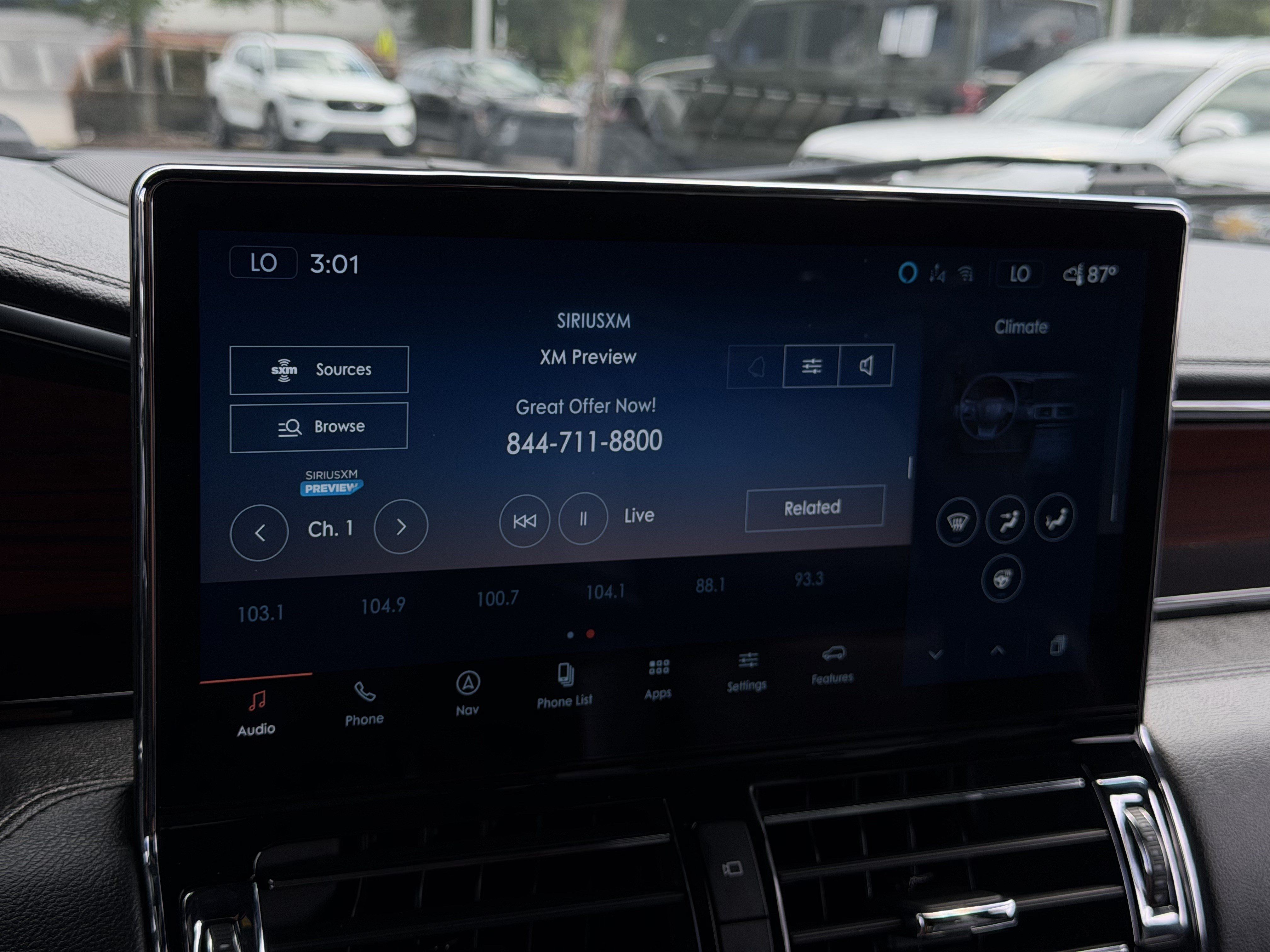 Used 2023 Lincoln Navigator L Reserve RWD image 25