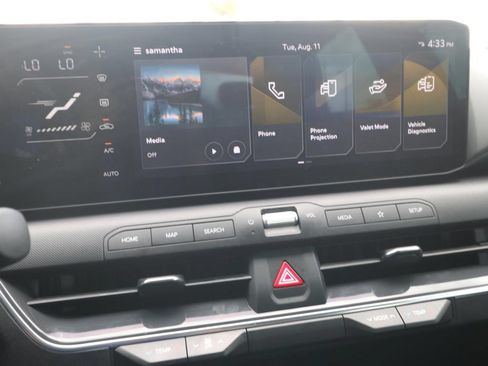 Used 2025 Kia K4 EX FWD image 19
