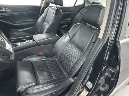 Used 2023 Nissan Maxima Platinum w/ Sport Mat Group image 10