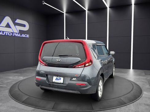 Used 2021 Kia Soul S image 6