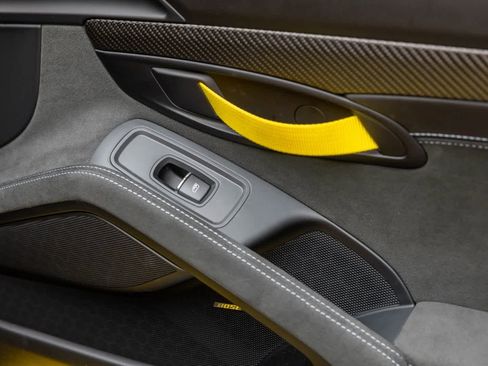 Used 2024 Porsche 718 Cayman GT4 RS image 36