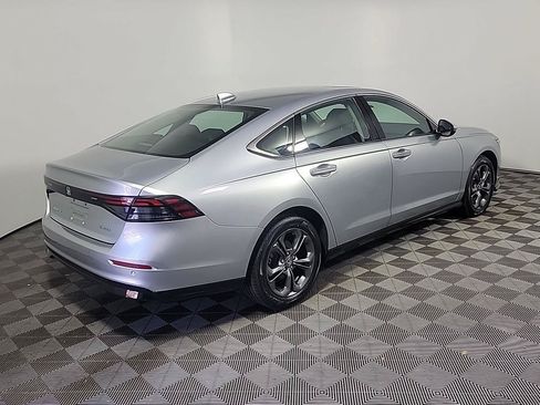 Certified 2024 Honda Accord EX-L image 4
