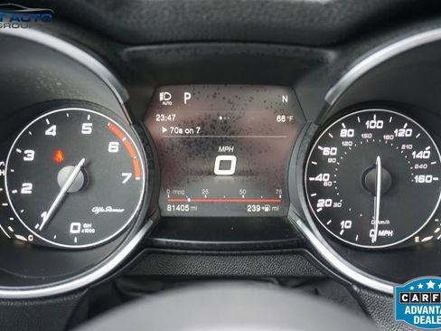 Used 2018 Alfa Romeo Stelvio AWD w/ Cold Weather Package image 43