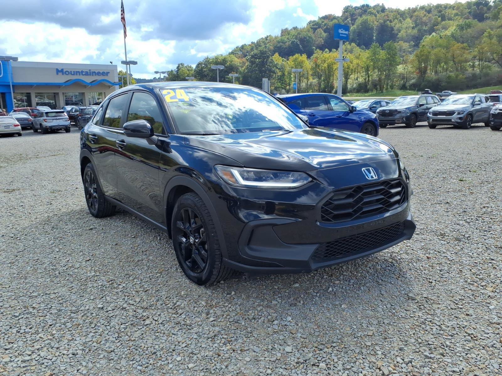 Certified 2024 Honda HR-V Sport image 3