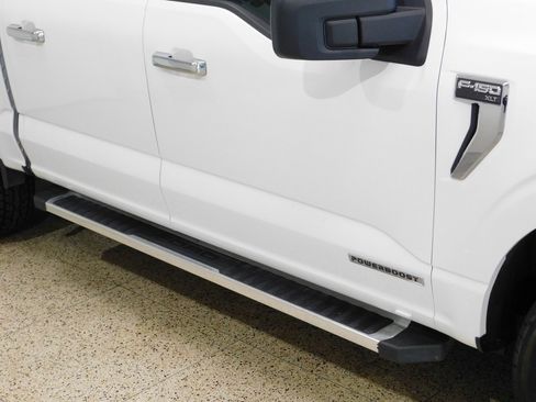 Used 2022 Ford F150 XLT w/ Equipment Group 301A Mid image 13