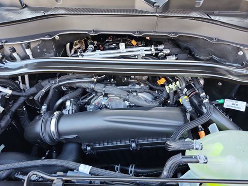 New 2026 Ford Explorer ST-Line image 20