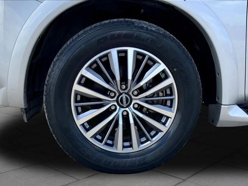 Used 2021 Nissan Armada SL image 11