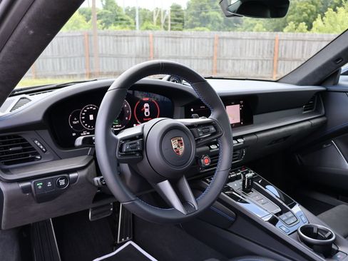 Certified 2025 Porsche 911 Carrera 4 GTS AWD/4WD image 4