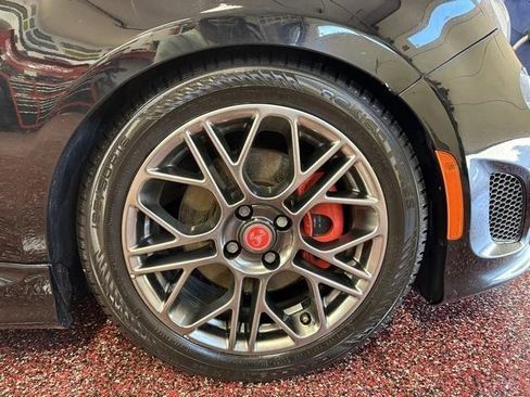 Used 2017 FIAT 500 Abarth FWD image 10