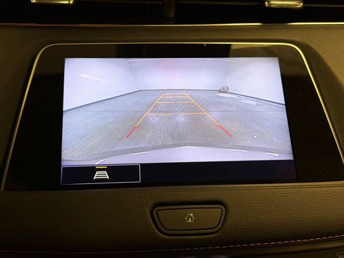 Used 2023 Cadillac XT4 Premium Luxury FWD image 38