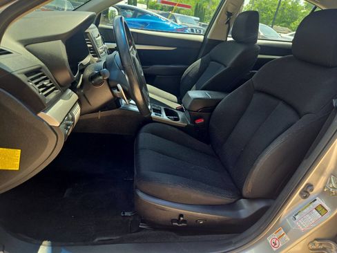 Used 2011 Subaru Legacy 2.5i Premium AWD/4WD image 15
