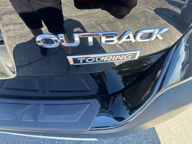 Certified 2025 Subaru Outback Touring AWD/4WD image 6