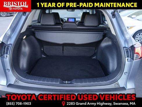 Certified 2024 Toyota Corolla Cross XLE image 29