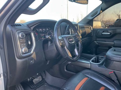 Used 2021 GMC Sierra 1500 AT4 w/ AT4 Premium Package image 17