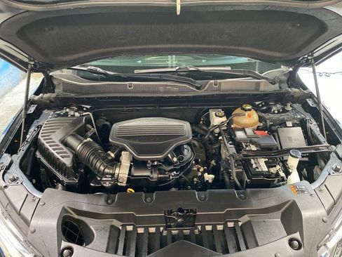 Certified 2019 Chevrolet Blazer LT image 10