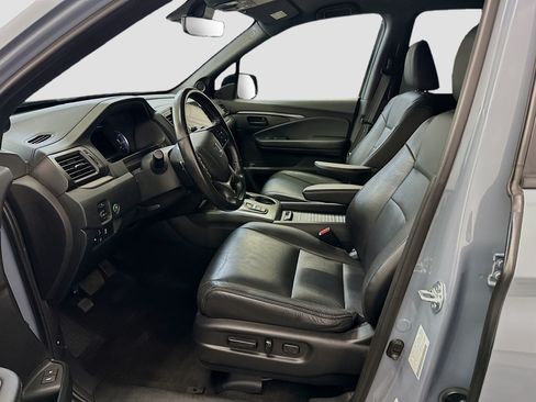 Used 2023 Honda Passport EX-L image 13