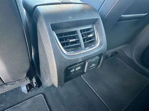 Used 2022 Chevrolet Blazer Premier w/ Enhanced Convenience Package image 17