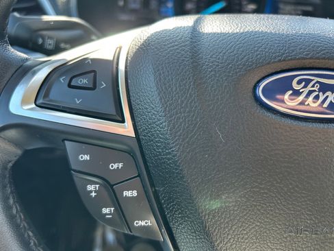 Certified 2022 Ford Edge SEL w/ Convenience Package image 24