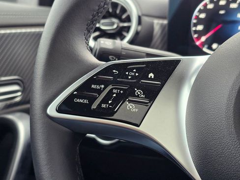 New 2025 Mercedes-Benz CLA 250 4MATIC image 32