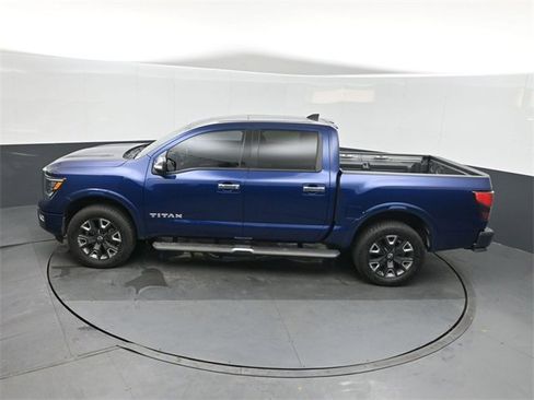 Used 2023 Nissan Titan Platinum Reserve w/ Moonroof Package image 34
