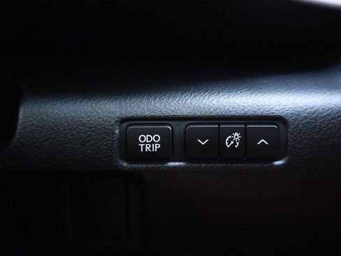 Used 2015 Lexus IS 250 w/ Premium Package RWD image 37