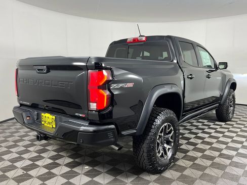 New 2026 Chevrolet Colorado ZR2 w/ Technology Package AWD/4WD image 6
