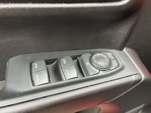 Used 2023 Chevrolet Silverado 1500 Custom w/ LPO, Dark Essentials Package image 7