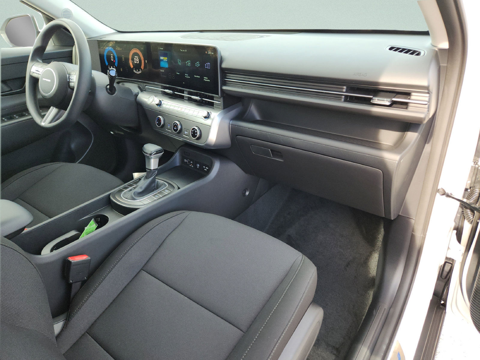 New 2026 Hyundai Kona SE FWD image 7