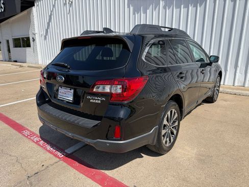 Used 2017 Subaru Outback 2.5i Limited AWD/4WD image 7