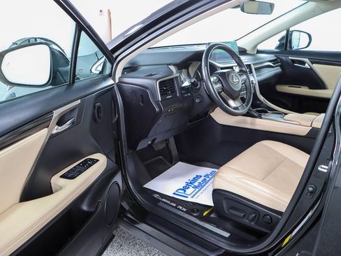 Used 2022 Lexus RX 350 AWD image 3