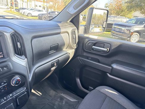 Used 2024 Chevrolet Silverado 2500 Custom w/ Custom Convenience Package image 23