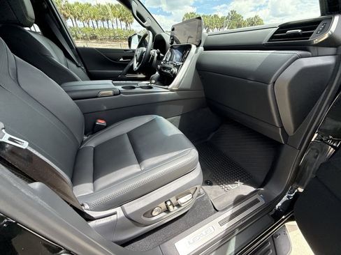 New 2026 Lexus LX 700h Overtrail AWD/4WD image 15
