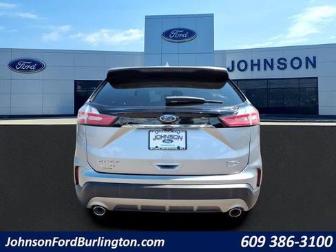 Certified 2020 Ford Edge SEL w/ Convenience Package FWD image 4