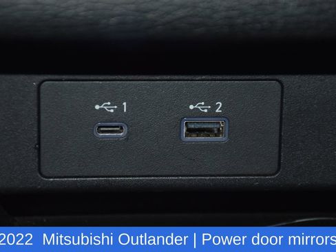 Used 2022 Mitsubishi Outlander SE image 21