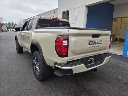 Used 2024 GMC Canyon AT4 w/ AT4 Premium Package image 7