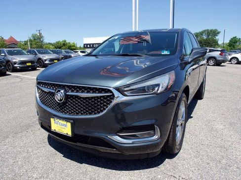 Certified 2018 Buick Enclave Avenir w/ Avenir Technology Package AWD/4WD image 1