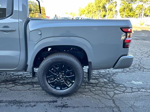 New 2026 Nissan Frontier SV w/ Tow Package image 17