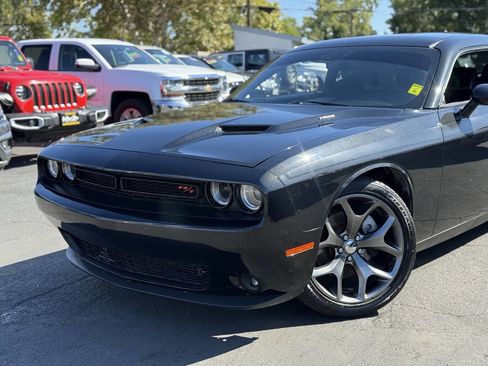 Used 2015 Dodge Challenger R/T Plus image 2